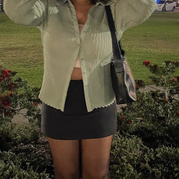 Tan crop top - Picture 4 of 4